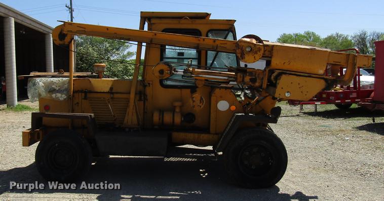 image for item DF7994 Arrow concrete breaker