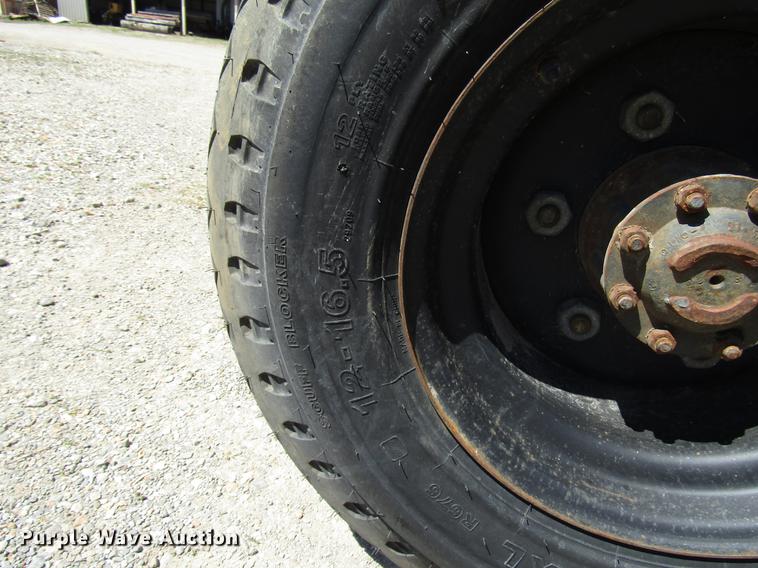 image for item DF7994 Arrow concrete breaker