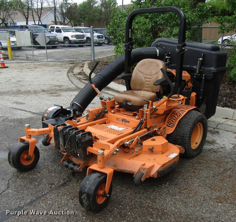 image for item DF8017 Scag Turf Tiger ZTR lawn mower
