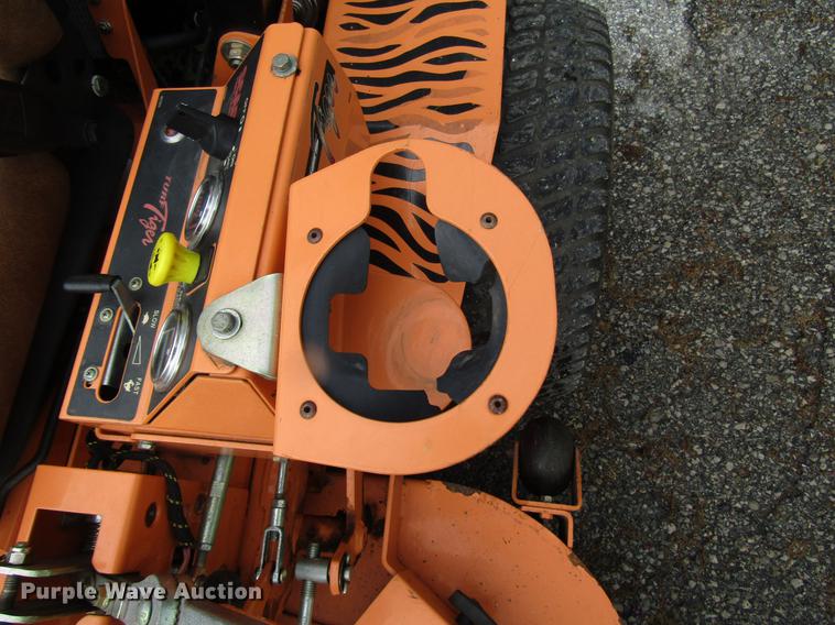 image for item DF8017 Scag Turf Tiger ZTR lawn mower