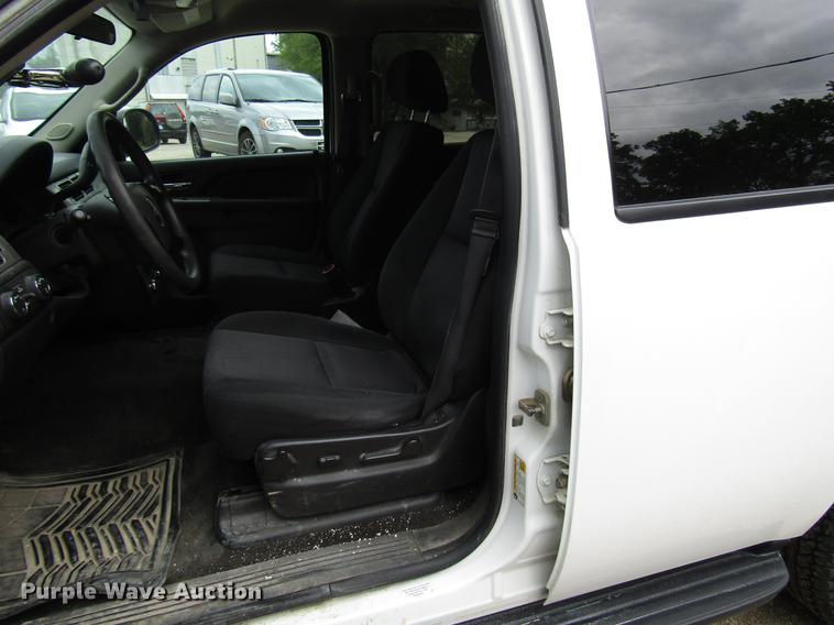 image for item DF8056 2014 Chevrolet Tahoe Police SUV