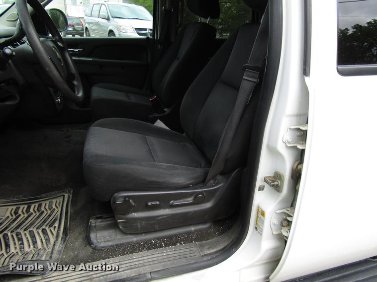 image for item DF8056 2014 Chevrolet Tahoe Police SUV