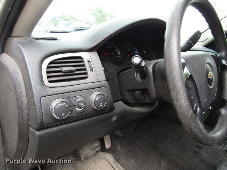 image for item DF8056 2014 Chevrolet Tahoe Police SUV