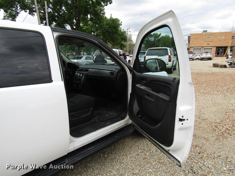 image for item DF8056 2014 Chevrolet Tahoe Police SUV