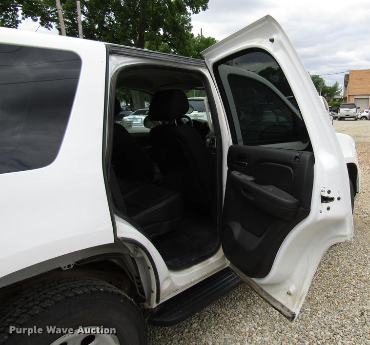 image for item DF8056 2014 Chevrolet Tahoe Police SUV
