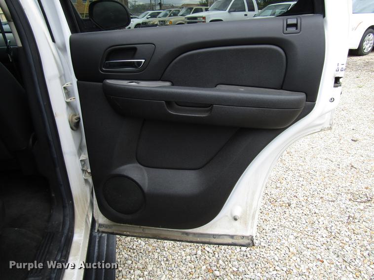 image for item DF8056 2014 Chevrolet Tahoe Police SUV