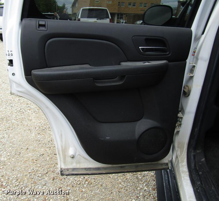 image for item DF8056 2014 Chevrolet Tahoe Police SUV