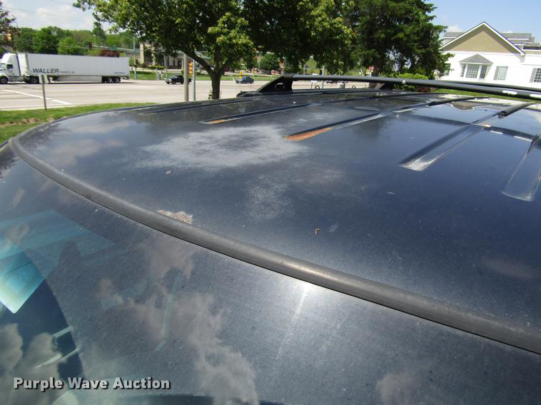 image for item DF8066 2000 Ford Explorer SUV