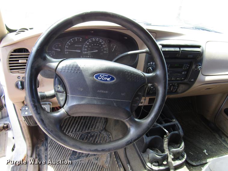 image for item DF8067 2001 Ford Ranger SuperCab pickup truck