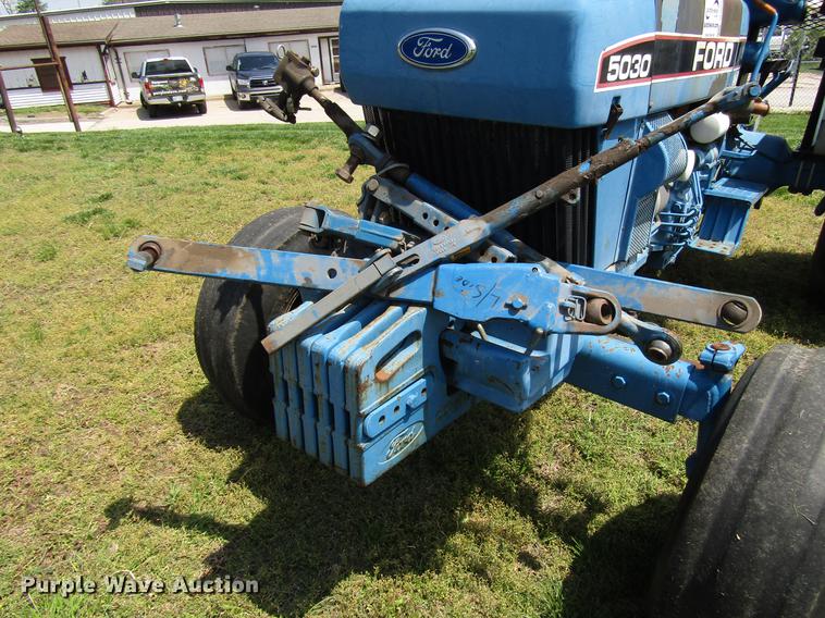 image for item DF8068 Ford 5030 tractor
