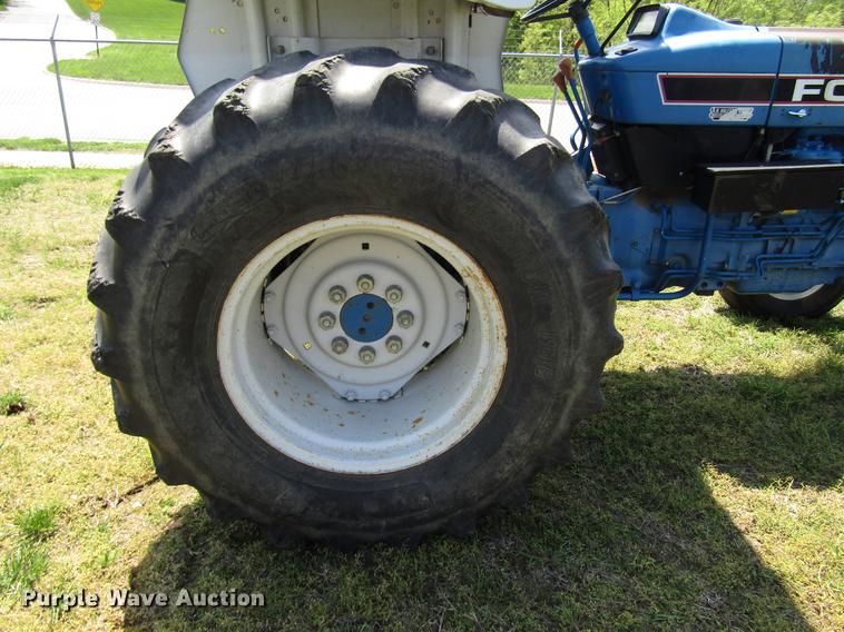 image for item DF8068 Ford 5030 tractor