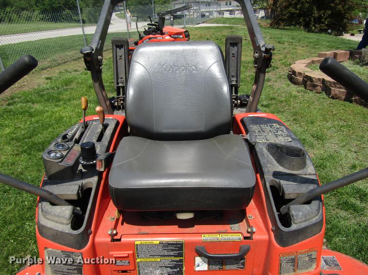image for item DF8069 Kubota ZD331 ZTR lawn mower