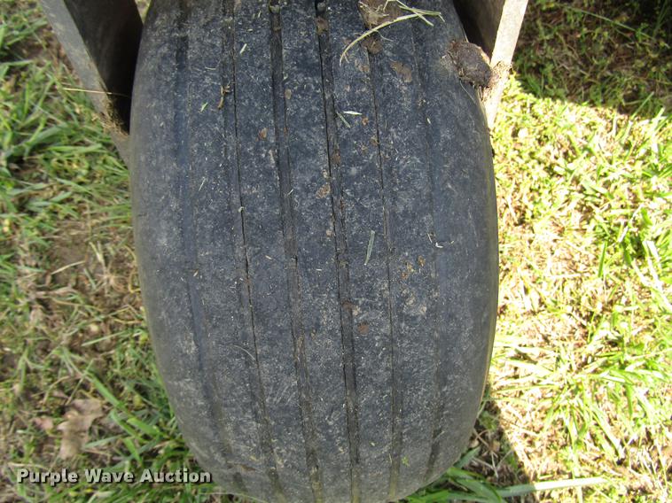 image for item DF8070 Kubota ZD18 ZTR lawn mower