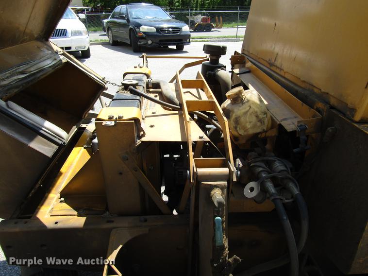 image for item DF8071 Excel Hustler 4600 lawn mower