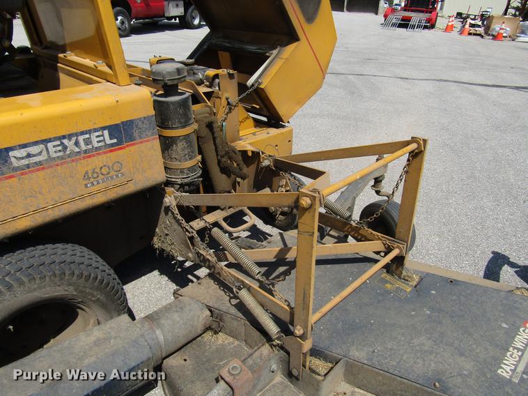 image for item DF8071 Excel Hustler 4600 lawn mower