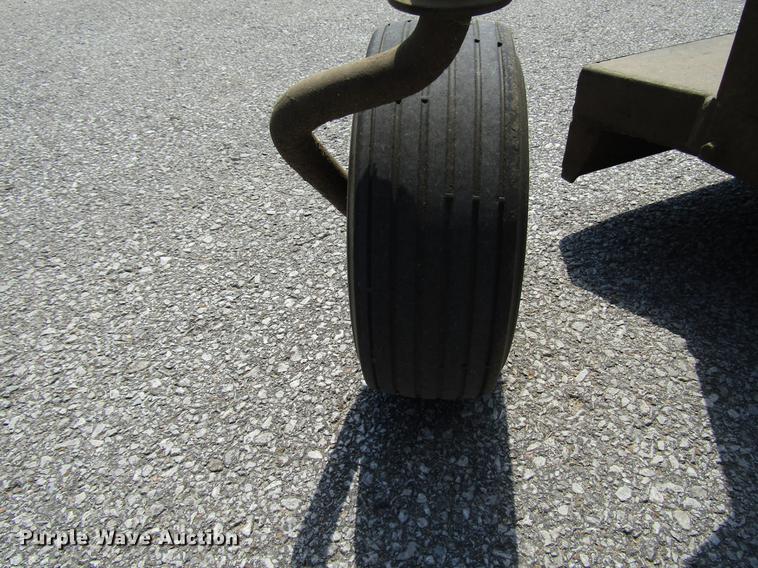 image for item DF8071 Excel Hustler 4600 lawn mower