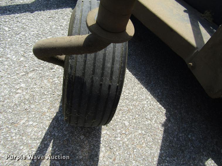 image for item DF8071 Excel Hustler 4600 lawn mower