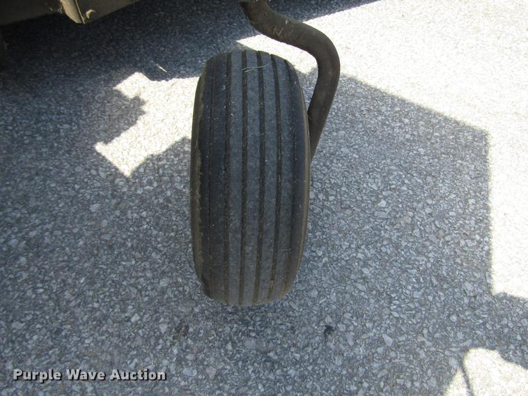 image for item DF8071 Excel Hustler 4600 lawn mower