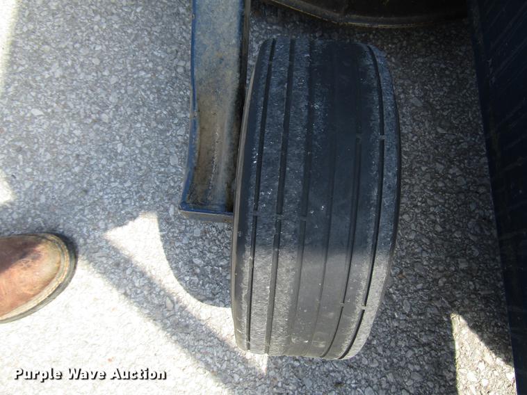 image for item DF8071 Excel Hustler 4600 lawn mower