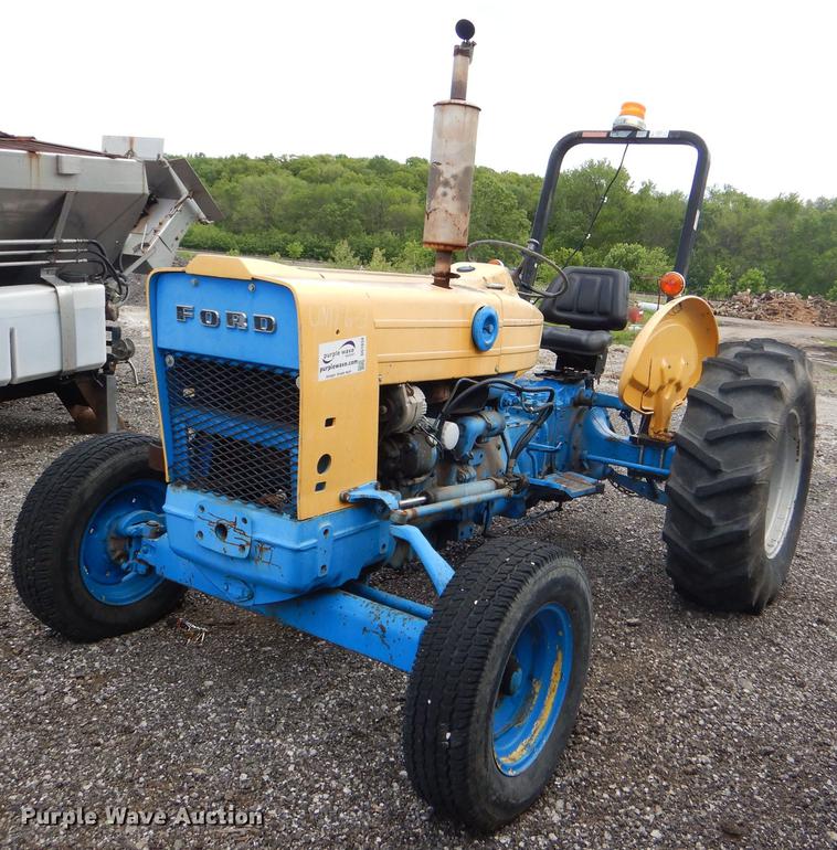 image for item DG1034 1972 Ford C5022B tractor