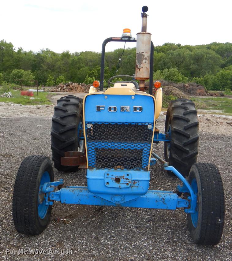 image for item DG1034 1972 Ford C5022B tractor