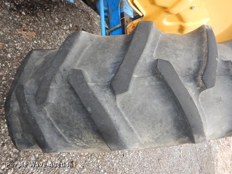 image for item DG1034 1972 Ford C5022B tractor