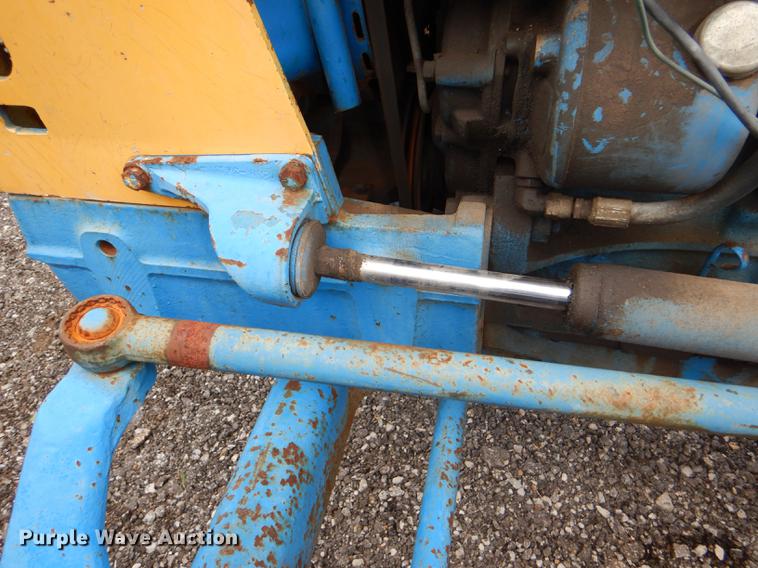 image for item DG1034 1972 Ford C5022B tractor