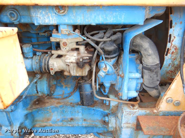 image for item DG1034 1972 Ford C5022B tractor