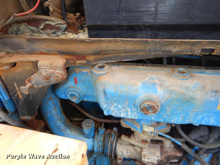 image for item DG1034 1972 Ford C5022B tractor