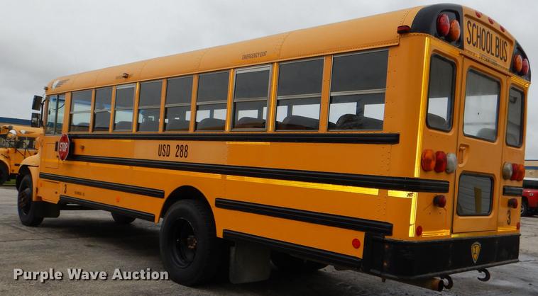 image for item DG1039 2006 International CE200 school bus