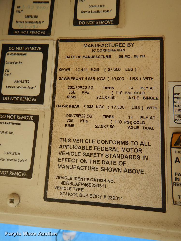image for item DG1039 2006 International CE200 school bus