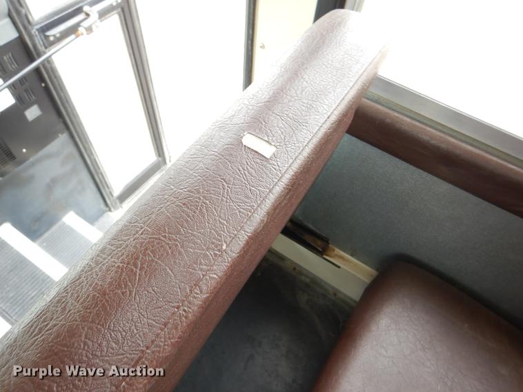 image for item DG1039 2006 International CE200 school bus