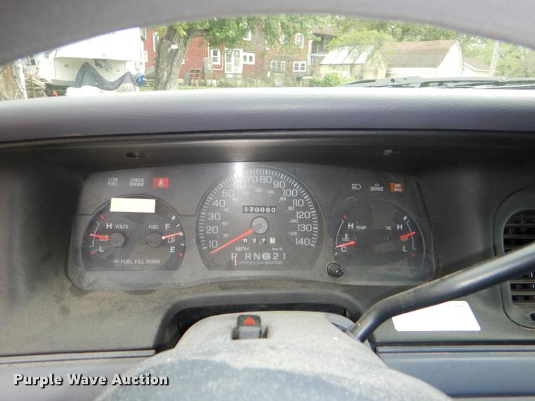 image for item DG1040 1999 Ford Crown Victoria Police Interceptor