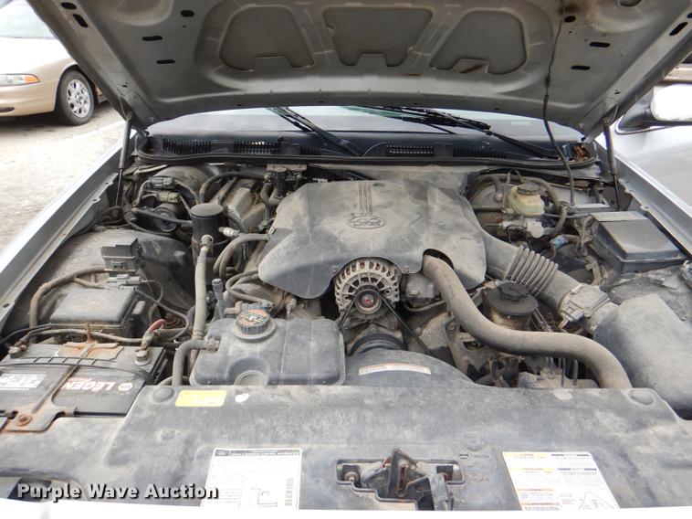 image for item DG1040 1999 Ford Crown Victoria Police Interceptor