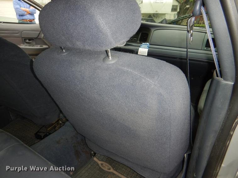 image for item DG1040 1999 Ford Crown Victoria Police Interceptor