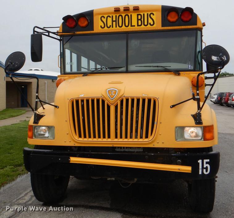 image for item DG1060 2004 International school bus