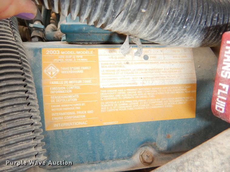 image for item DG1060 2004 International school bus