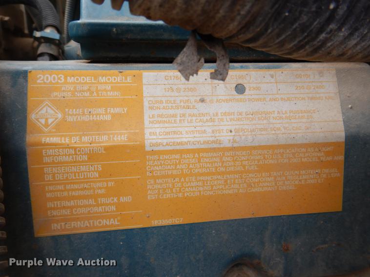 image for item DG1060 2004 International school bus