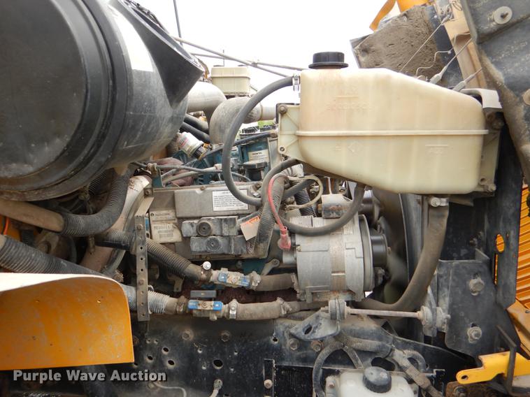 image for item DG1060 2004 International school bus