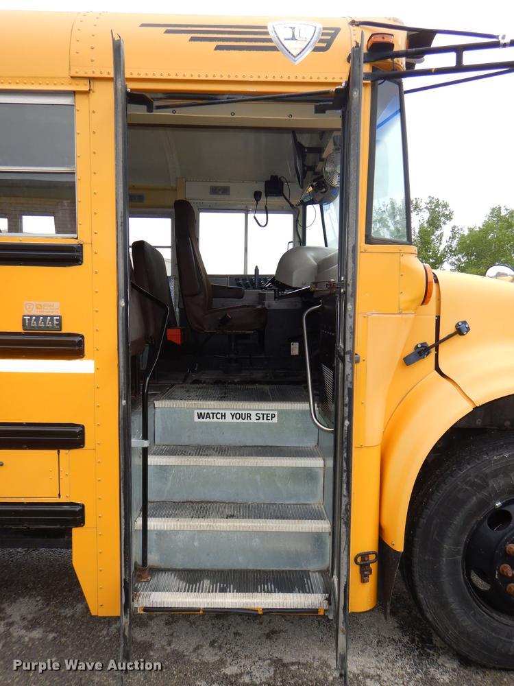 image for item DG1060 2004 International school bus