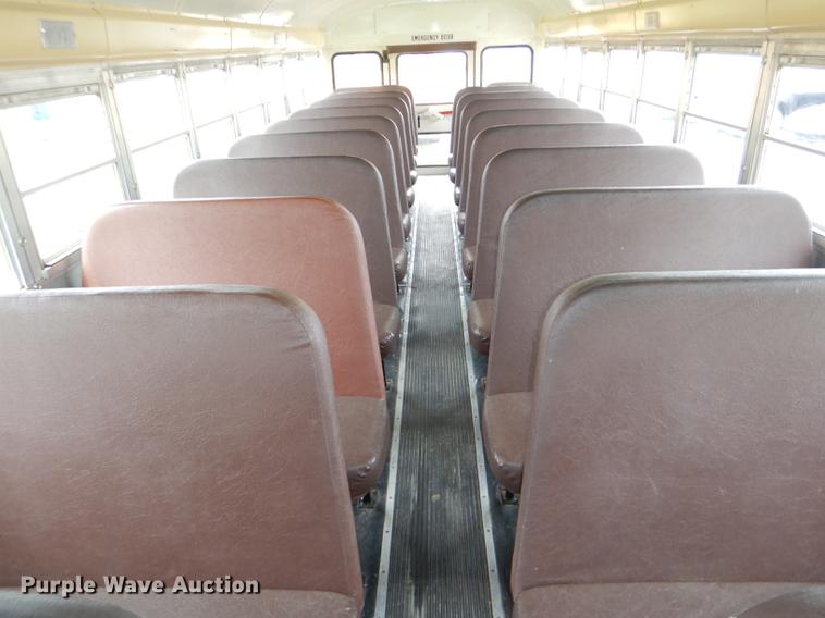 image for item DG1060 2004 International school bus