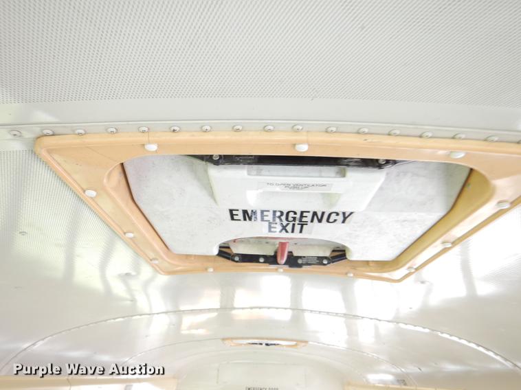 image for item DG1060 2004 International school bus