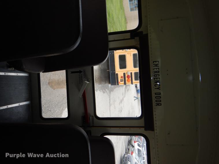 image for item DG1060 2004 International school bus