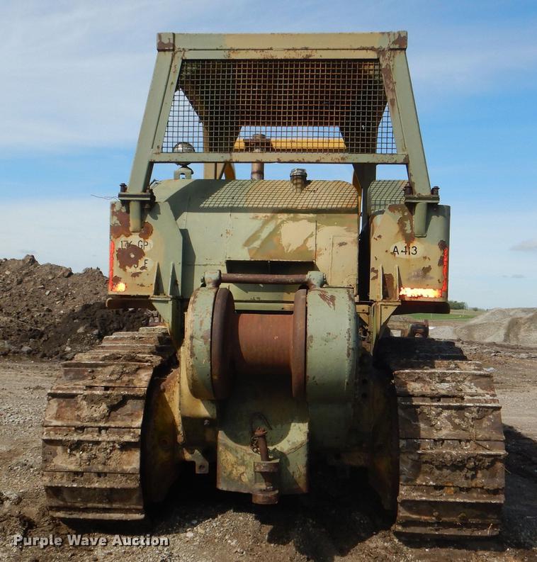 image for item DG1064 1962 Caterpillar D7E dozer