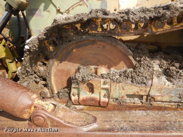 image for item DG1064 1962 Caterpillar D7E dozer