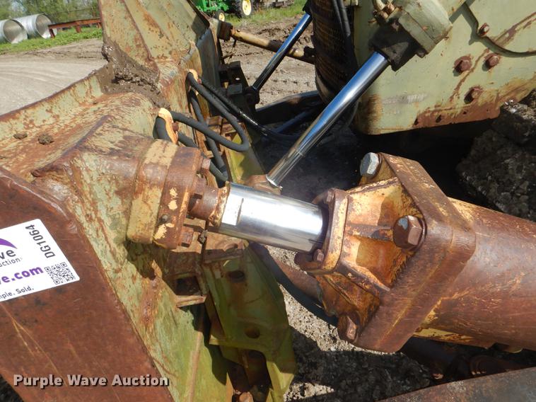 image for item DG1064 1962 Caterpillar D7E dozer