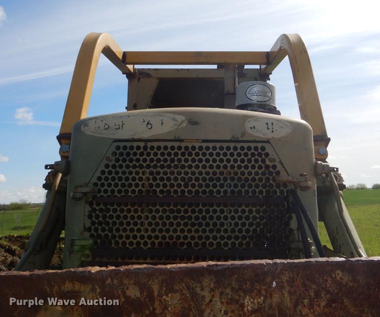 image for item DG1064 1962 Caterpillar D7E dozer