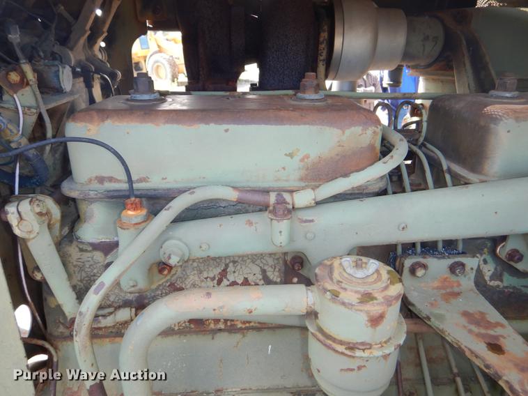 image for item DG1064 1962 Caterpillar D7E dozer