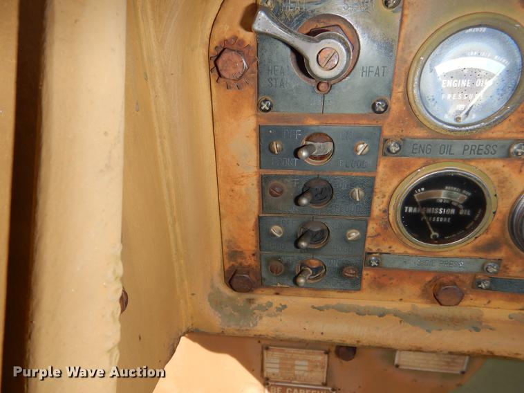 image for item DG1064 1962 Caterpillar D7E dozer