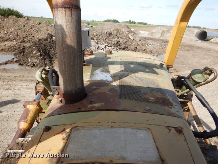 image for item DG1064 1962 Caterpillar D7E dozer